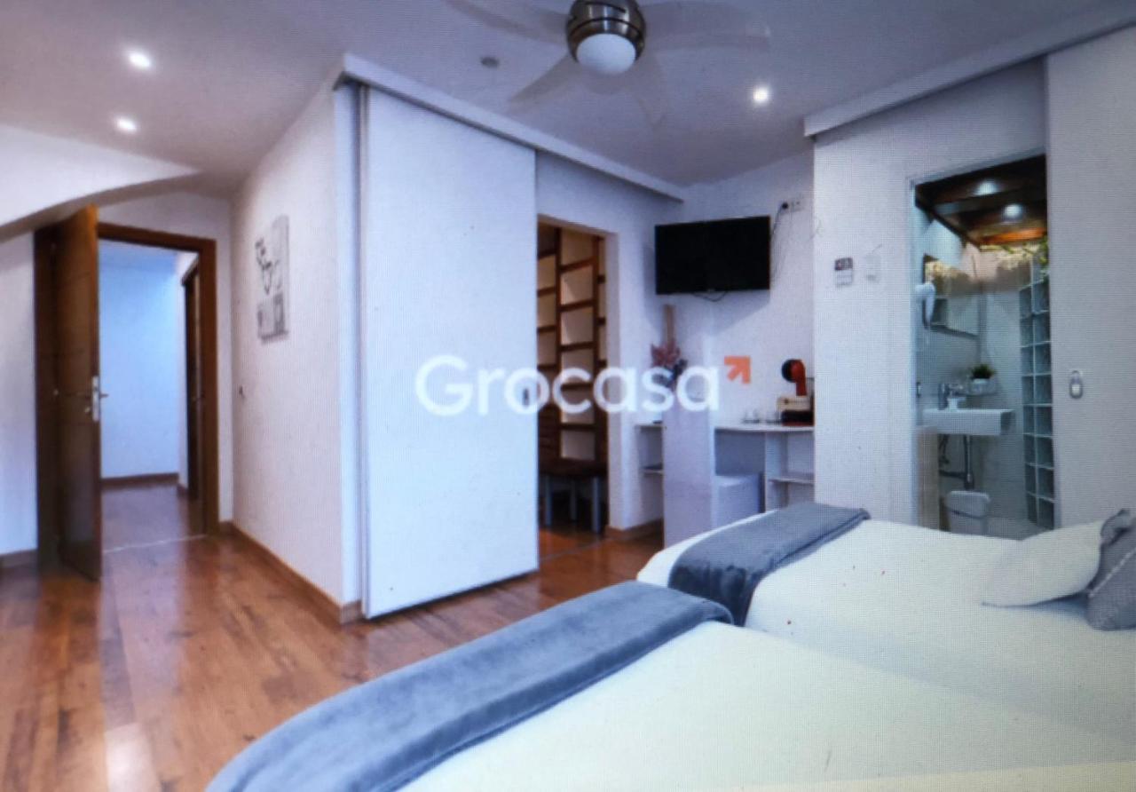 A&E.Escornalbou Bed & Breakfast Vilanova de Escornalbou ภายนอก รูปภาพ