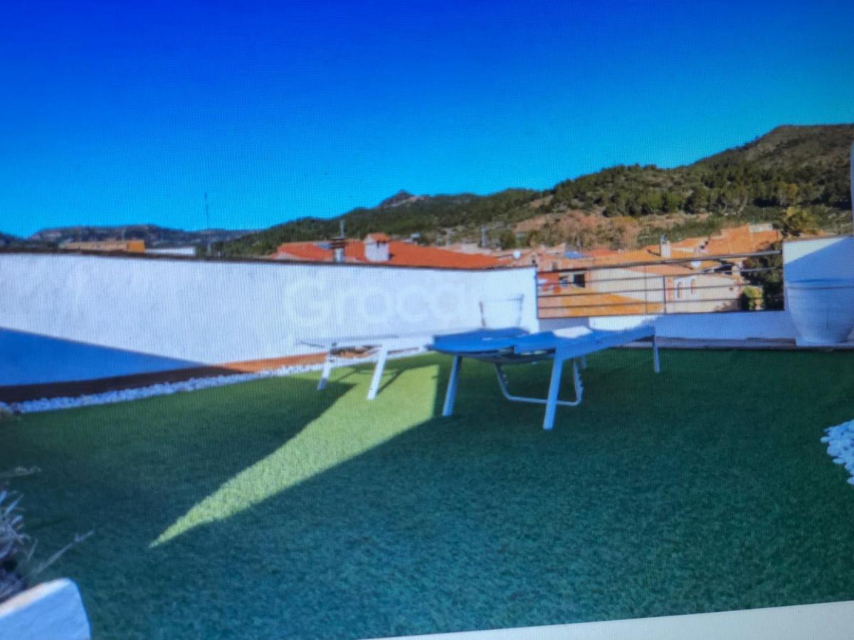 A&E.Escornalbou Bed & Breakfast Vilanova de Escornalbou ภายนอก รูปภาพ