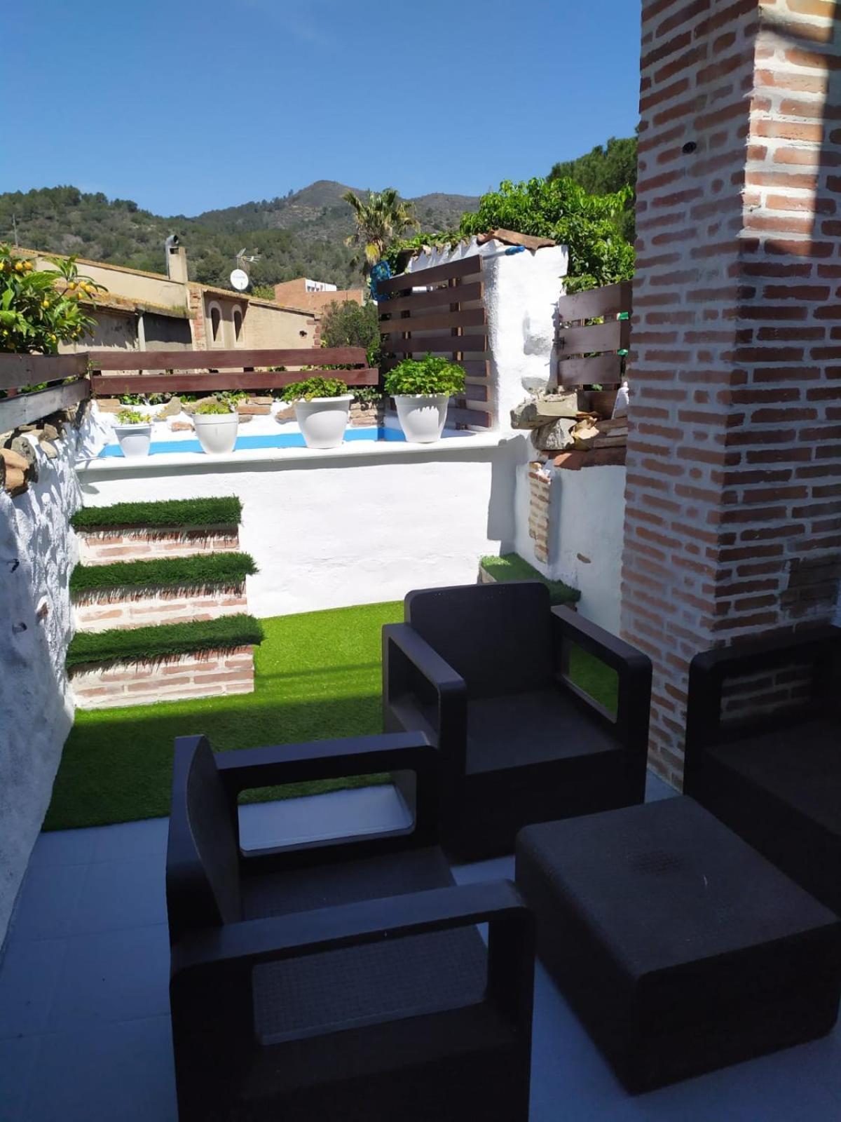 A&E.Escornalbou Bed & Breakfast Vilanova de Escornalbou ภายนอก รูปภาพ