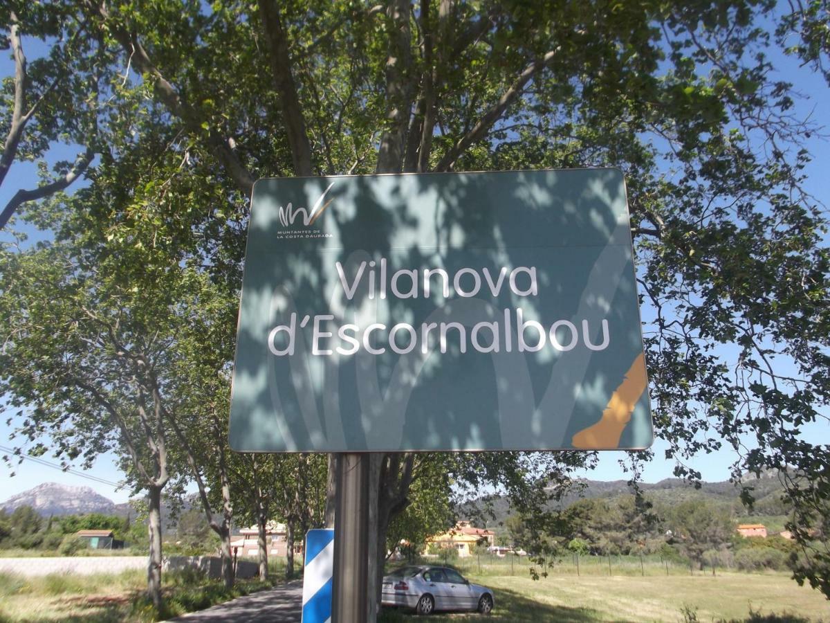 A&E.Escornalbou Bed & Breakfast Vilanova de Escornalbou ภายนอก รูปภาพ