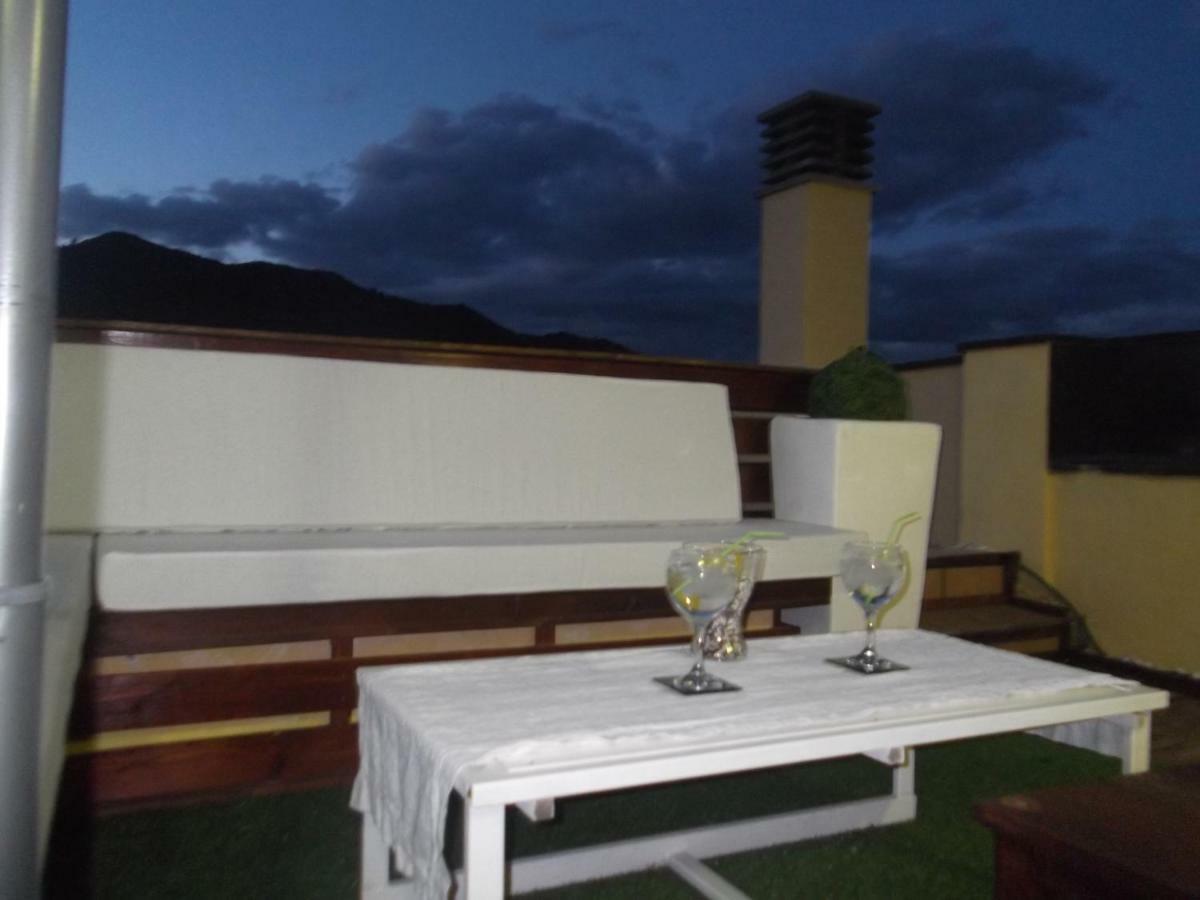 A&E.Escornalbou Bed & Breakfast Vilanova de Escornalbou ภายนอก รูปภาพ
