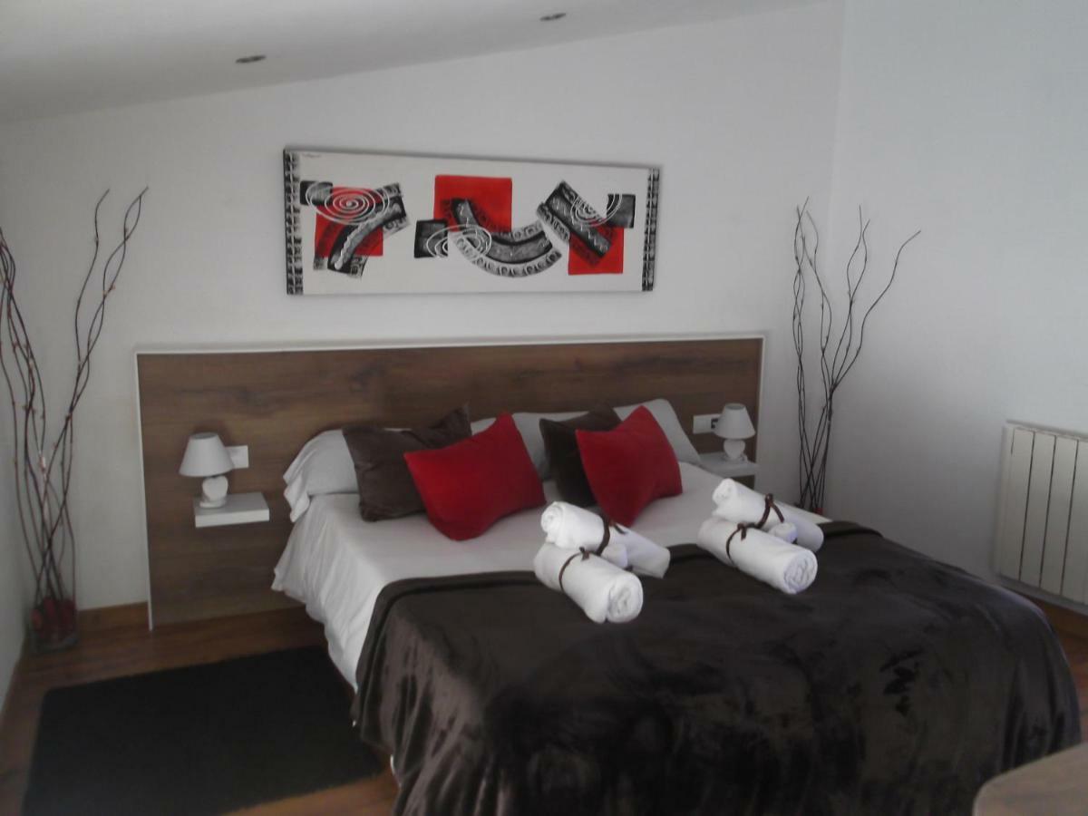 A&E.Escornalbou Bed & Breakfast Vilanova de Escornalbou ภายนอก รูปภาพ