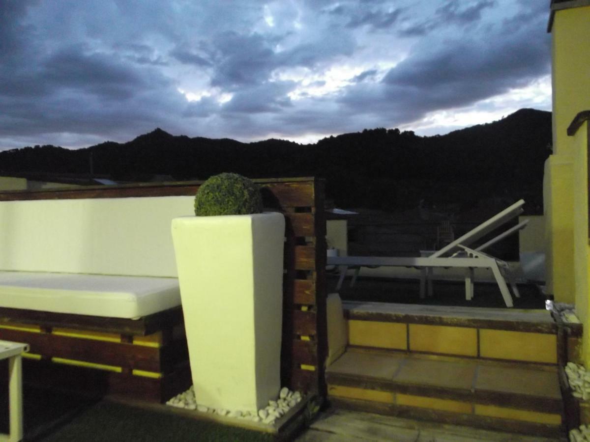 A&E.Escornalbou Bed & Breakfast Vilanova de Escornalbou ภายนอก รูปภาพ
